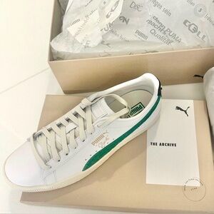 NIB Puma “Clyde” Sneakers  NIB size 8/ EU40.5